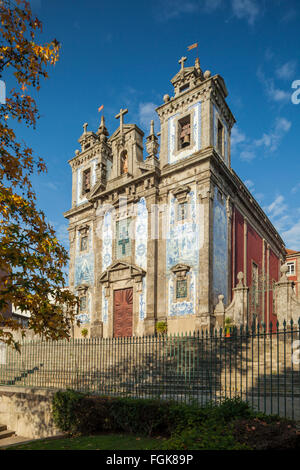Église de San Ildefonso, Porto, Portugal, Site du patrimoine mondial de l'UNESCO Photo Stock - Alamy Église de San Ildefonso, Porto, Portugal, Site du patrimoine mondial de l'UNESCO Photo Stock - Alamy