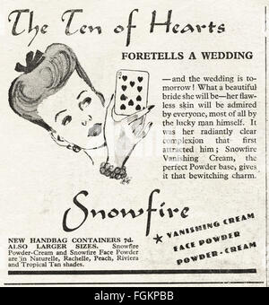 Vintage Original advert à partir de 1940. Publicité Publicité Snowfire datée 1947 cosmétiques. Banque D'Images