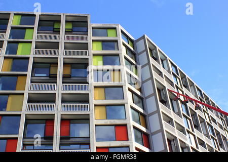 Régénéré appartements sur le Park Hill housing estate à Sheffield, en Angleterre, Royaume-Uni Banque D'Images