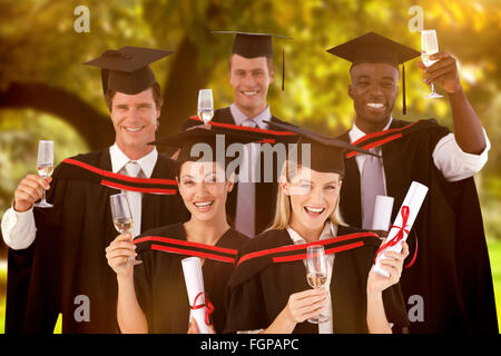 Image composite du groupe des diplômés du collégial Banque D'Images