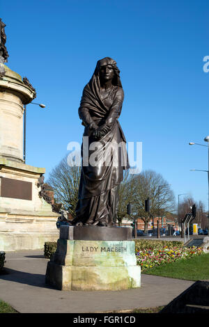 Statue de Lady Macbeth, Gower Memorial, Stratford-upon-Avon, Royaume-Uni Banque D'Images