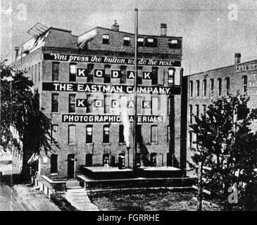 Géographie / voyage, États-Unis, Rochester, bâtiment, siège social de la société Eastman Kodak Company, vue extérieure, vers 1900, droits supplémentaires-Clearences-non disponible Banque D'Images