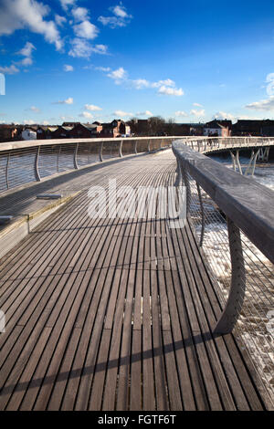 Castleford passerelle sur la rivière Aire Castleford Yorkshire Angleterre Banque D'Images