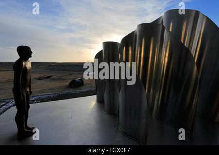 Sculpture dans Sandgerbi village, péninsule de Reykjanes, au sud-ouest de l'Islande. Banque D'Images