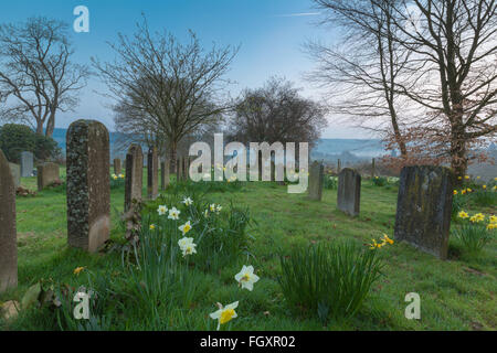 Wootton Cimetière dans les collines du Surrey. Banque D'Images