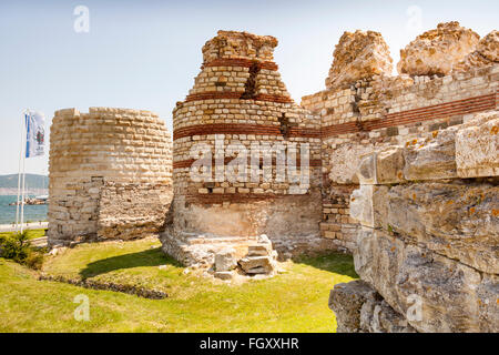 Vestiges des anciens remparts, NESSEBAR, Bulgarie Banque D'Images