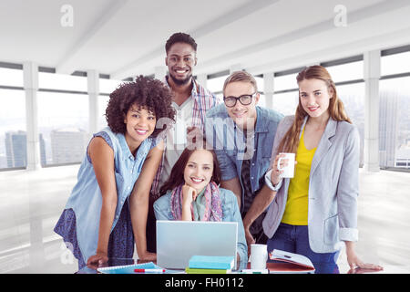 Image composite de la mode les étudiants travaillant en équipe Banque D'Images