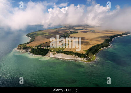 Vue aérienne, Kap Arkona, Phare, Schinkelturm Wittow, gager, nuage, gager, Rügen, Mecklembourg-Poméranie-Occidentale, de la mer Baltique Banque D'Images