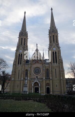 Budapest - Eglise de Saint Elizabeth Banque D'Images