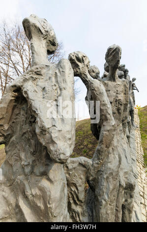 Le mémorial de l'holocauste "Pit", Minsk, Biélorussie commémore le meurtre de 500 Juifs par les Nazis pendant la SECONDE GUERRE MONDIALE Banque D'Images