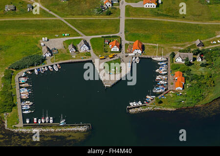 Vue aérienne du port de la Baltique, Neuendorf Hiddensee Hiddensee, de voiliers, de l'île de la mer Baltique Mecklembourg-Poméranie-Occidentale, Allemagne, Europe,, Banque D'Images