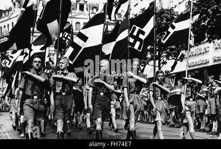 Jeunesse Hitlérienne Parade de propagande nazie allemande - Photographie - WWII Banque D'Images