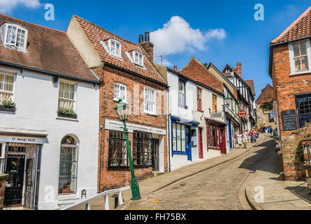 Steep Hill traverse la vieille ville historique de Lincoln, Lincolnshire, Angleterre Banque D'Images