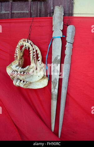 Les piques - la mâchoire de requin - Marché à PAITA. .Département de Piura au Pérou Banque D'Images