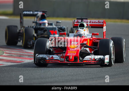 Montmelo, Espagne. 23 Février, 2016. Sebastian Vettel, pilote. L'écurie Ferrari. La formule 1 jours de test sur le circuit de Catalunya. Montmelo, Espagne. 23 février 2016 Crédit : Miguel Aguirre Sánchez/Alamy Live News Banque D'Images