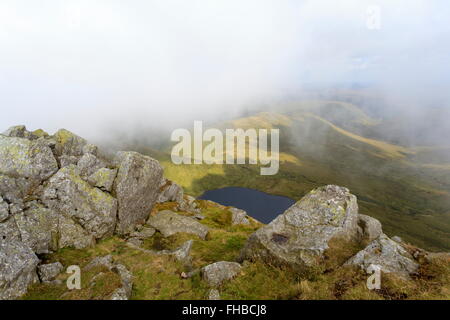 Llyn Dyfi, source de la rivière Dyfi qui se trouve en dessous du sommet de l'abrie Banque D'Images