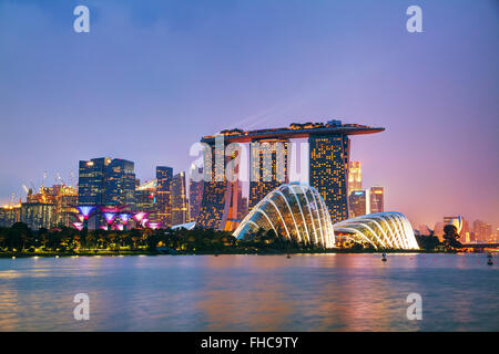 Singapour - 07 novembre : Aperçu de la marina bay avec Marina Bay Sands sur Novembre 07, 2015 à Singapour. Banque D'Images