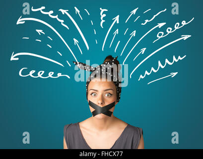 Jeune femme avec la bouche ou collés Banque D'Images