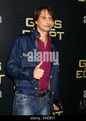 New York, USA. Feb 24, 2016. MARCUS SCHENKENBERG modèle assiste à la première de New York "dieux de l'Égypte", tenue à l'AMC Loews Lincoln 13. Credit : Nancy/Kaszerman ZUMA Wire/Alamy Live News Banque D'Images