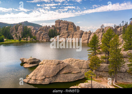 Avis de Sylvan Lake dans Custer State Park Banque D'Images