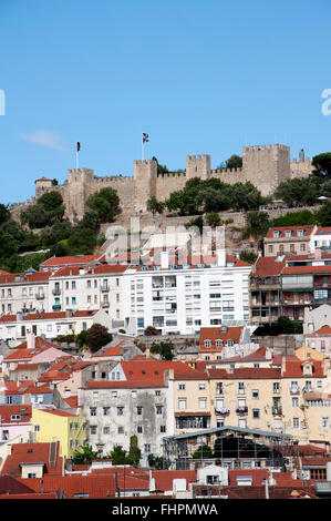 Le château São Jorge ( St George) et de la région de Castelo et Mouraria. Banque D'Images