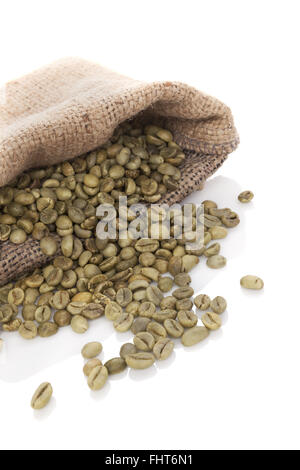 Les grains de café vert. Banque D'Images