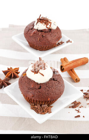 Muffins au chocolat. Banque D'Images