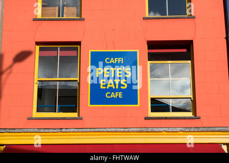 Mange Petes cafe situé dans le village de Llanberis dans le Nord du Pays de Galles Grande-bretagne Banque D'Images