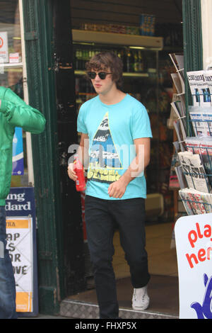 Hutch Dano et Adam Hicks boutique à Londres pour des boissons froides Soho (crédit image © Jack Ludlam) Banque D'Images