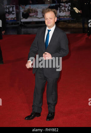 La première mondiale de "l'armée d'ad' qui s'est tenue à l'Odeon Leicester Square - Arrivées avec : Toby Jones Où : London, Royaume-Uni Quand : 26 Jan 2016 Banque D'Images