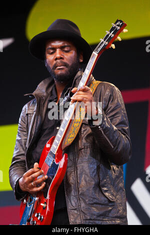 GARY CLARK JR. préformes sur la scène principale au festival de jazz de Monterey Banque D'Images