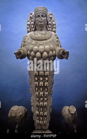 Statue d'Artemis dans le musée d'Éphèse - TURQUIE Banque D'Images