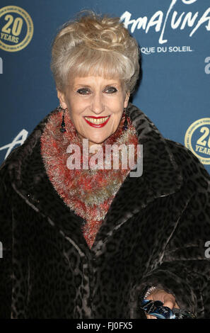 Janvier 19, 2016 - Anita Dobson assister à 'Cirque du Soleil : Amaluna' appuyez sur la nuit, le Royal Albert Hall à Londres, au Royaume-Uni. Banque D'Images