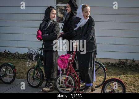 Lancaster, Pennsylvanie, États-Unis. Feb 27, 2016. Vente de boue Amish, qui a lieu tous les printemps à Lancaster, PA. Collecte de fonds pour les services d'incendie 1. Crédit : COLLECTION CRÉATIVE TOLBERT PHOTO/Alamy Live News Banque D'Images