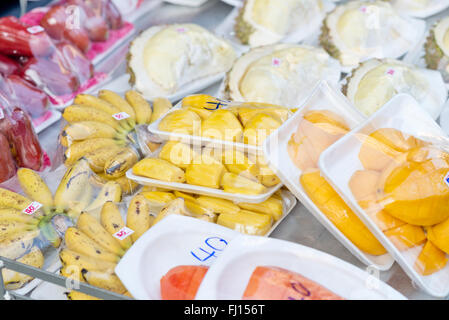 Close up de fruits frais dans l'emballage Banque D'Images