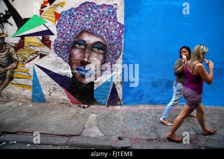 Art peinture dans une rue de Rio de Janeiro, Brésil Banque D'Images