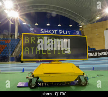 EIS Sheffield, Sheffield, Royaume-Uni. 28 Février, 2016. La piscine d'athlétisme de la deuxième journée. Vue générale de l'affichage électronique sur la piste d'athlétisme intérieure, English Institute of Sport. Credit : Action Plus Sport/Alamy Live News Banque D'Images