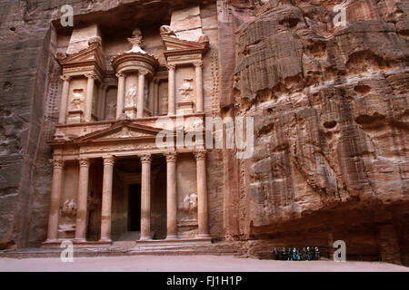 Al-Khazneh - Le Conseil du Trésor - Petra, Jordanie Banque D'Images