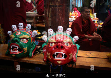 Préparer les célébrations au monastère de Hemis gompa près de Leh au Ladakh, Inde Banque D'Images