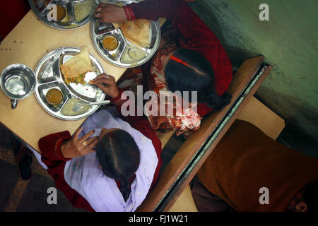 Varanasi, Inde - Architecture et tous les jours la vie de rue Banque D'Images