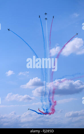 Eure (27), base aerienne d'Evreux, la Patrouille de France // France, Eure (27), base aérienne d'Evreux, l'équipe acrobatique française La P Banque D'Images