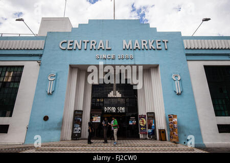 Marché Central Kuala Lumpur a commencé la vie comme un marché traditionnel en 1888 et a été rénové dans les années 1930, avec une façade Art déco. Banque D'Images
