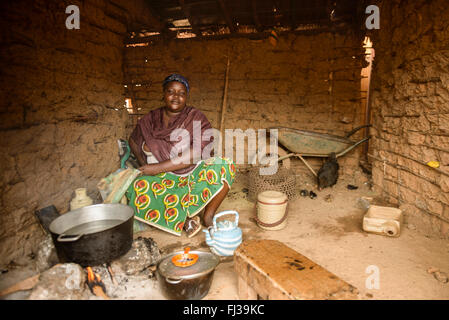 Camp de réfugiés du HCR pour les peuls, Cameroun, Afrique Banque D'Images