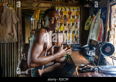 Les gens de Ganvié, Bénin, Afrique Banque D'Images