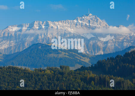 Alpsteinmassif avec Saentis, Zürich, Suisse Banque D'Images