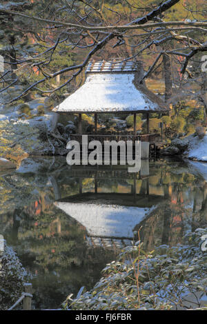 Le Japon, Hiroshima, Jardin Shukkeien et, hiver, neige, Banque D'Images