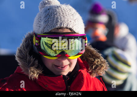 MERIBEL, FRANCE - Jan 10, 2011 : profitez d'une journée ensoleillée à la Saulire station de ski,le 10 janvier 2011 à Meribel, France. Le sk Banque D'Images