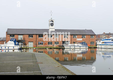 Stourport Bassin à Stourport-on-Severn, Worcestershire Banque D'Images