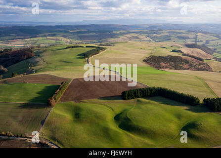 Offa's Dyke Vue aérienne de l'ancienne frontière frontière frontière Aubépine Wales-England terrassement Hill Knighton Powys Pays de Galles UK Banque D'Images