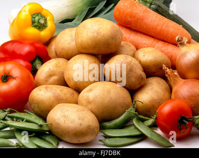 Choix de légumes en studio, Berkshire, Angleterre, Royaume-Uni Banque D'Images